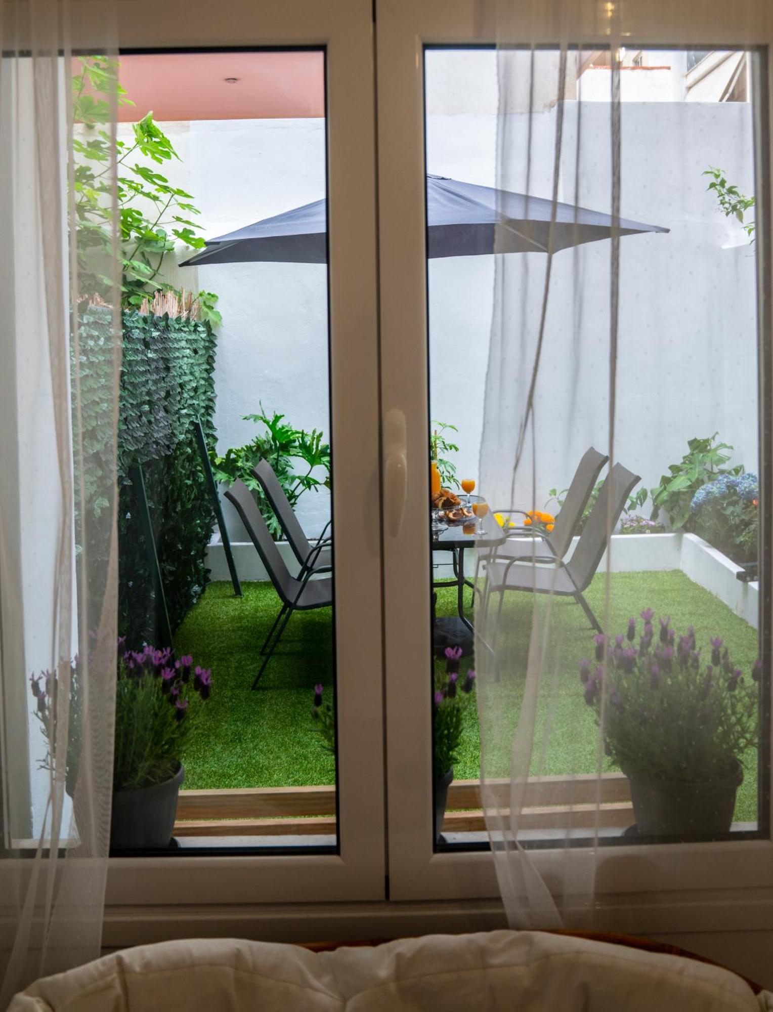 Lux Garden Apartment Near Acropolis In The Heart Of Athen Exterior foto